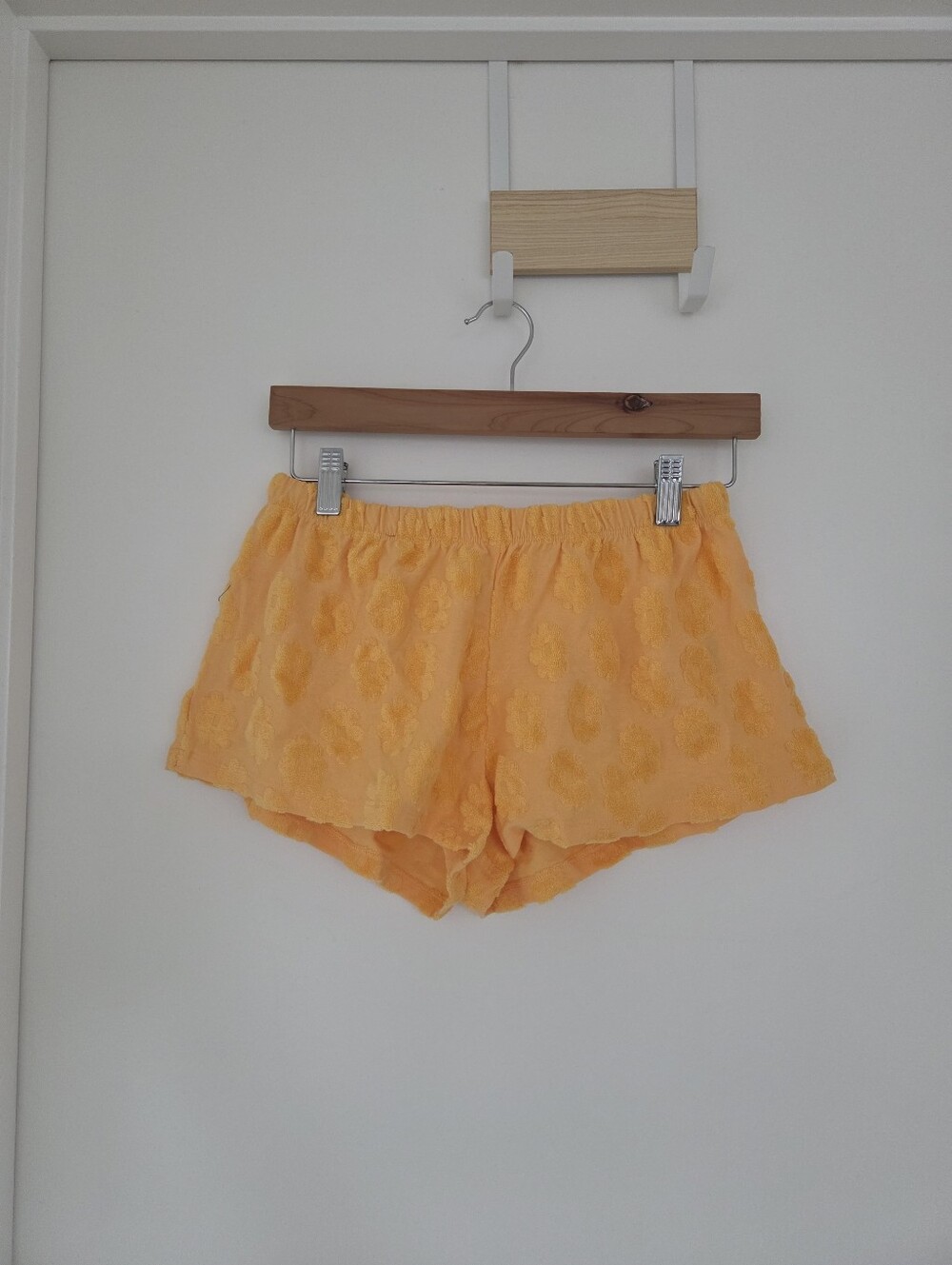 NWOT Out From Under Pickin’ Daisies Terry Knit Shorts